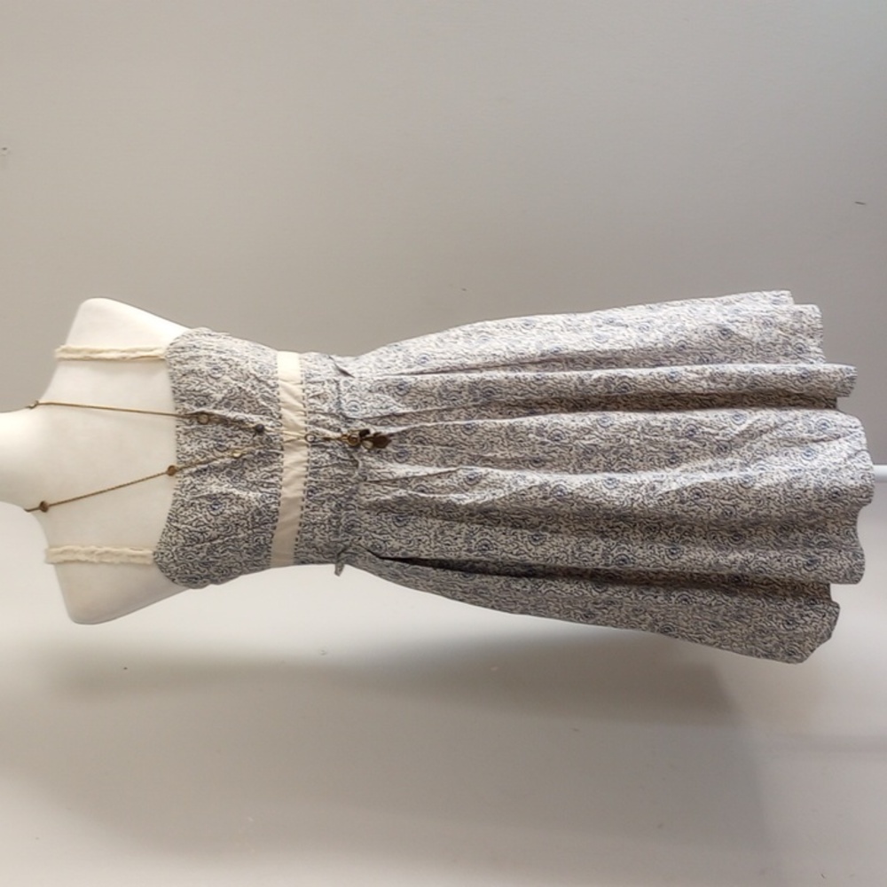 H.O.T. dress size 40